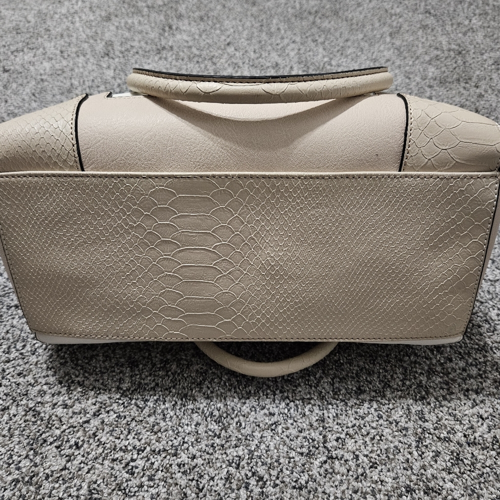 Mossimo Large Bag - Picture 5 of 16